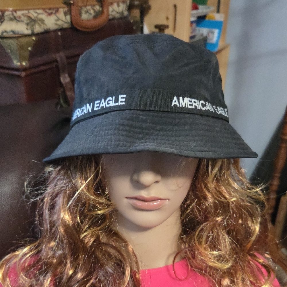 American Eagle Black Bucket Hat